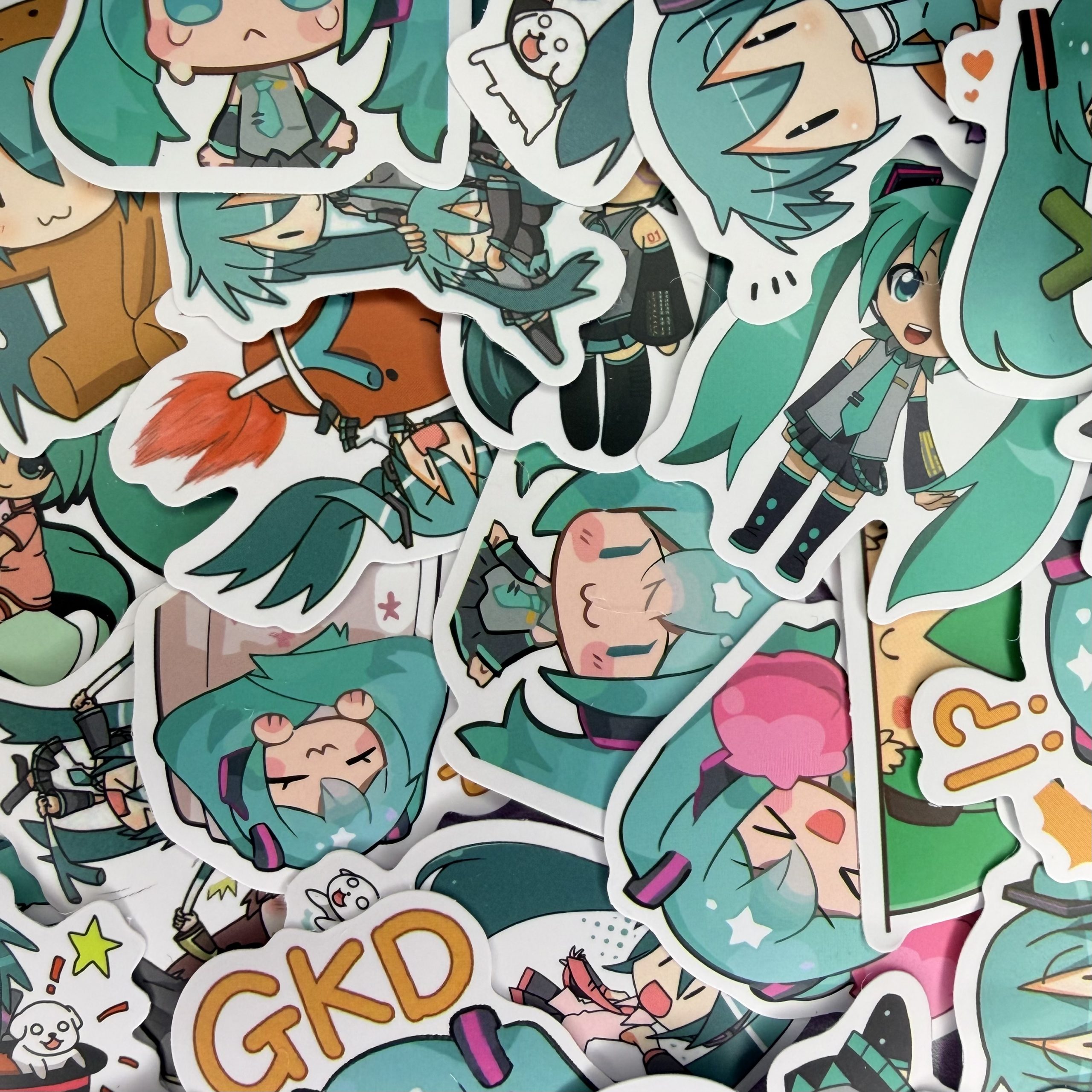 IMG_1125 Набір вінілових наліпок Хацуне Міку / Hatsune Miku Vocaloid (Chibi & Meme Series) 4–6 см - Зображення 1